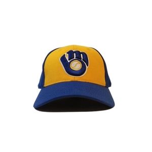 Vintage Milwaukee Brewers Fitted Hat